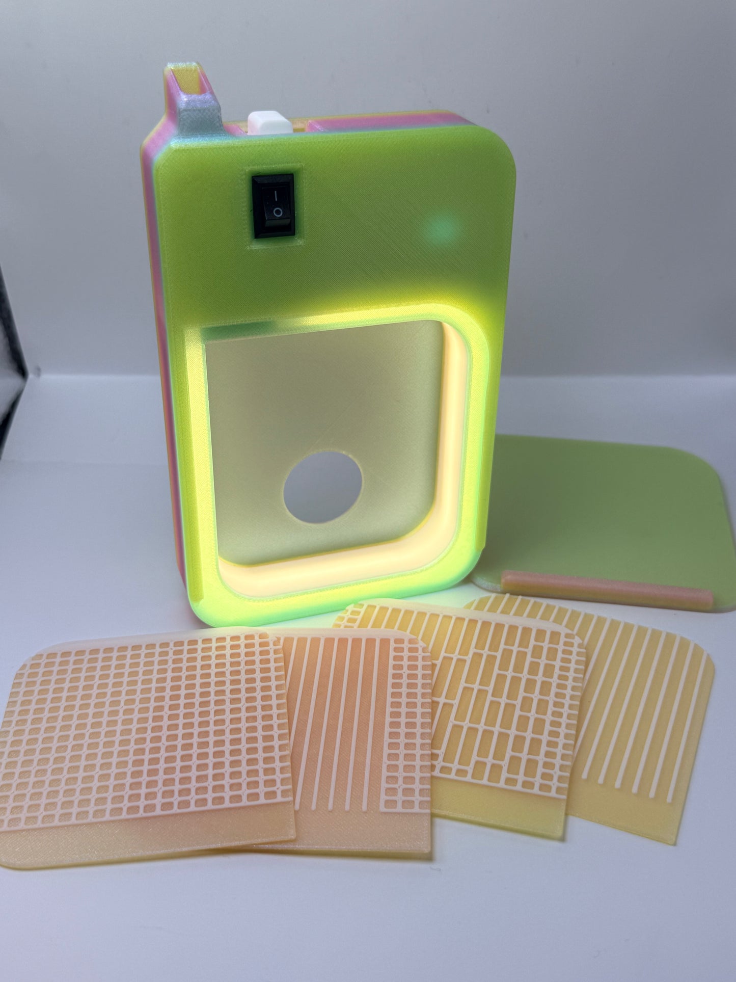 Twinkle+e Rechargeable LED Diamond Art Tray