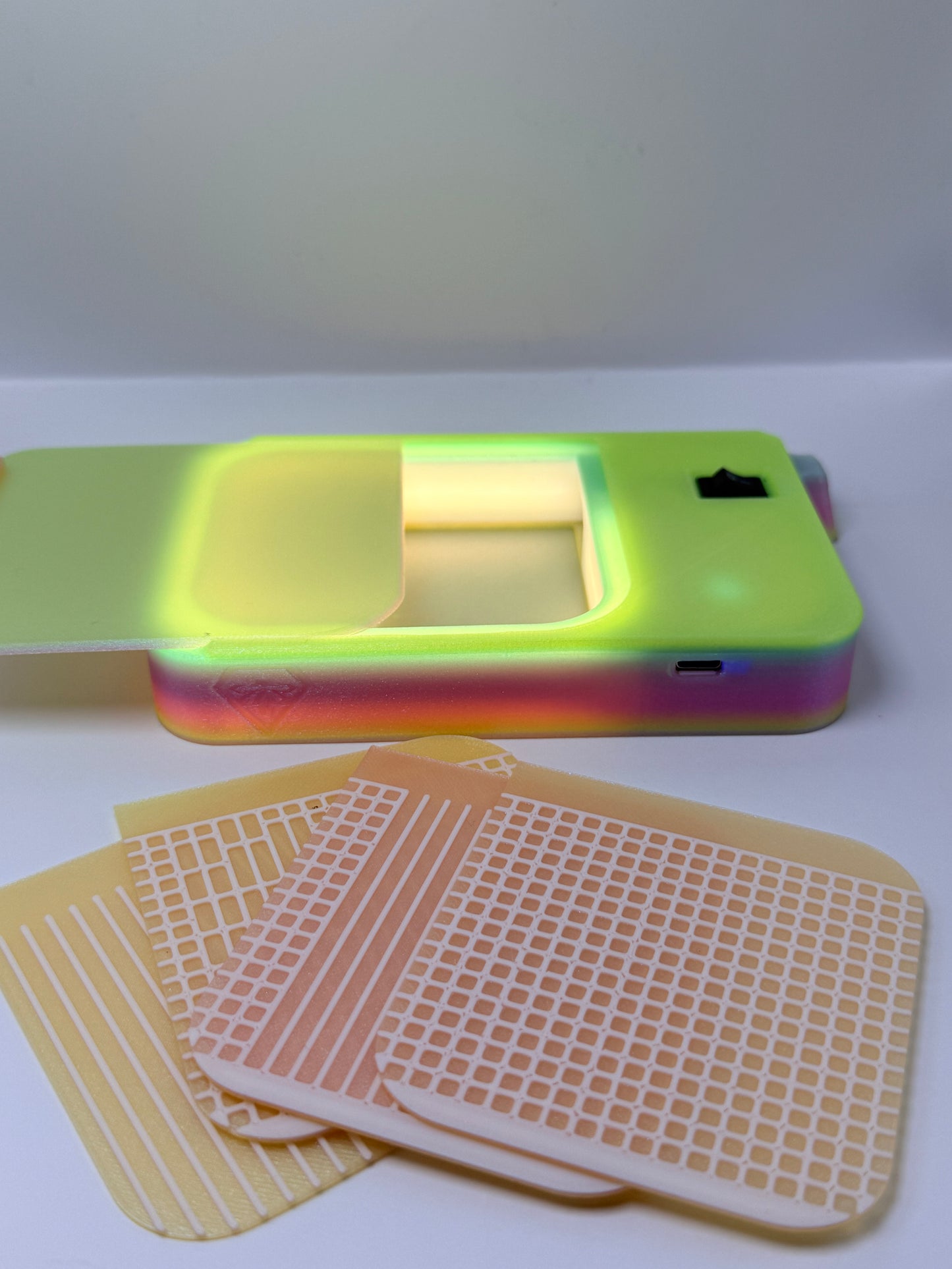 Twinkle+e Rechargeable LED Diamond Art Tray